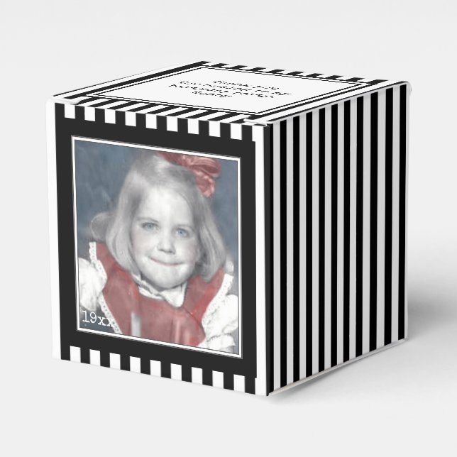 Photo Keepsake Black/White Simple Stripes Pattern Favour Box (Front Side)
