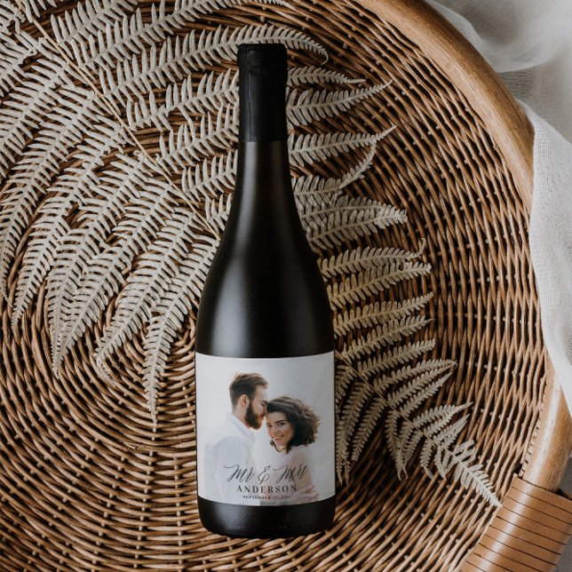 Photo Mr and Mrs wedding Wine Label (Creator Uploaded)