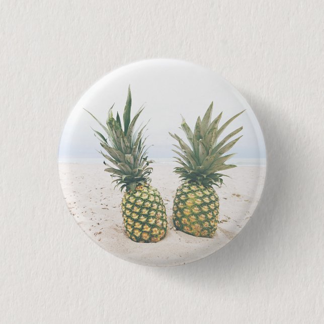 Photo of 2 Pineapples on a Beach 3 Cm Round Badge (Front)
