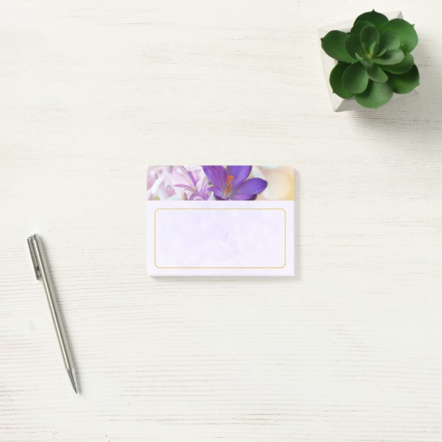 Photo of a Pretty Purple Spring Crocus Post-it Notes (Office)