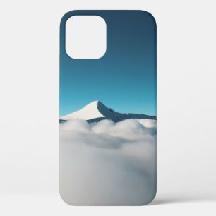 PHOTO OF MOUNTAIN COVERED WITH FOG iPhone 12 CASE