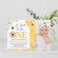 Photo Yellow Daisy Bee First Bee-day Birthday