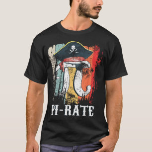 Pi Rate Happy Pi Day Math Geek Pirate Lover  T-Shirt
