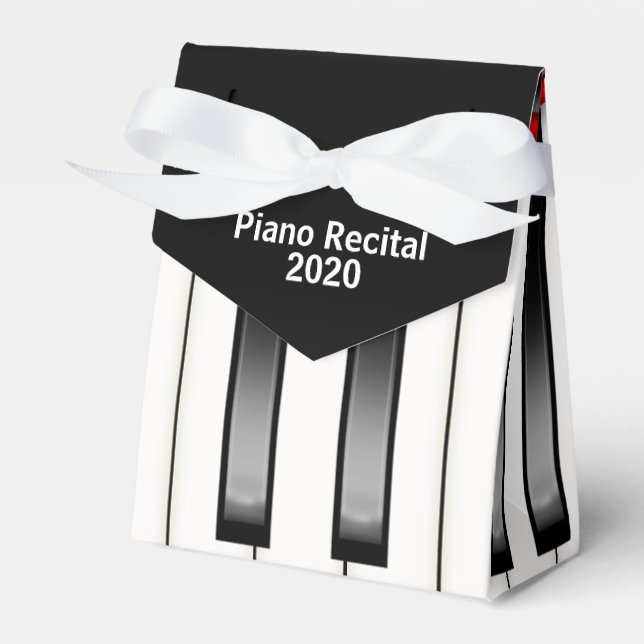 Piano keyboard music for piano recital favour box (Front Side)