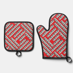 Piano Keys Oven Mitt & Pot Holder Set