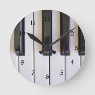 Piano Keys Round Clock