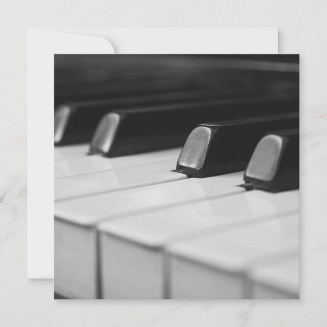 Piano macro closeup (Front)