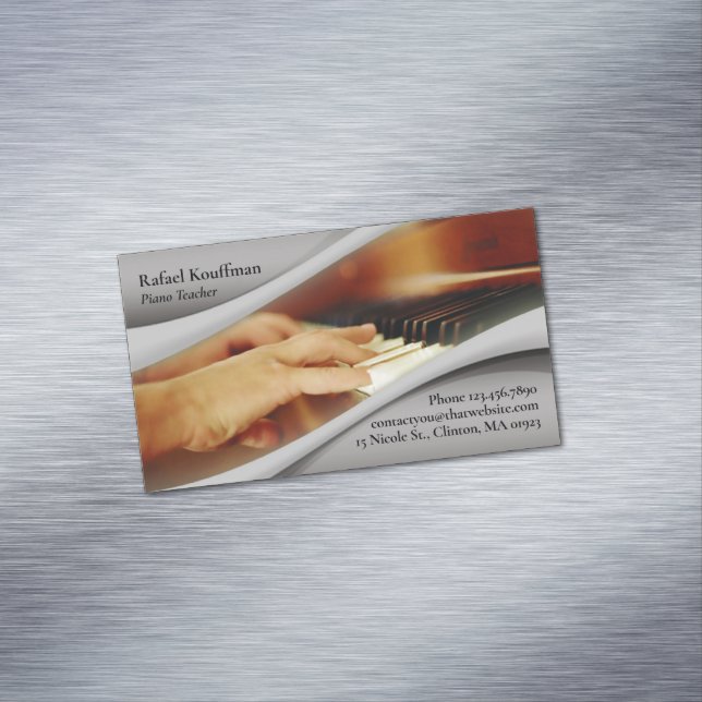 Piano Music Magnetic Business Card (In Situ)