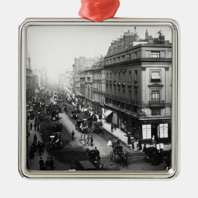 Piccadilly Metal Ornament (Front)