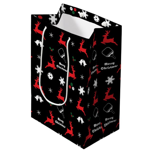  Pickleball Merry Christmas 🎄 Wrapping black  Medium Gift Bag (Front Angled)