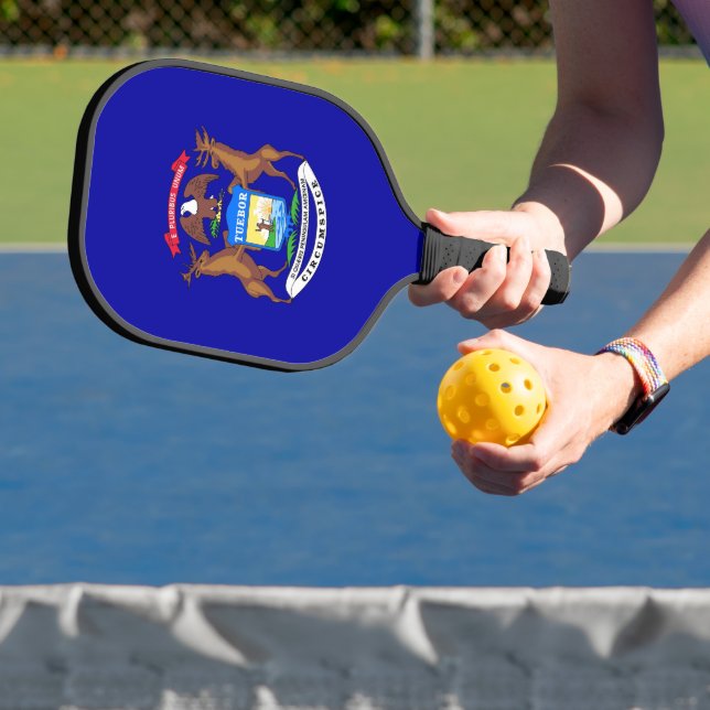 Pickleball Paddle with flag of Michigan, USA (Insitu)