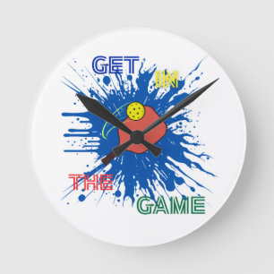 Pickleball player paddle sport game round clock