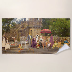 Picnic at Quinta da Regaleira Beach Towel