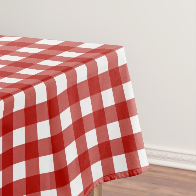 Picnic Chequered Tablecloth (In Situ)
