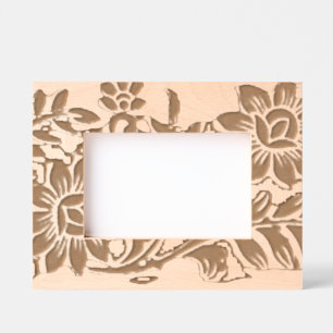 PICTURE FRAME DECORATION STYLE AND DESIGN