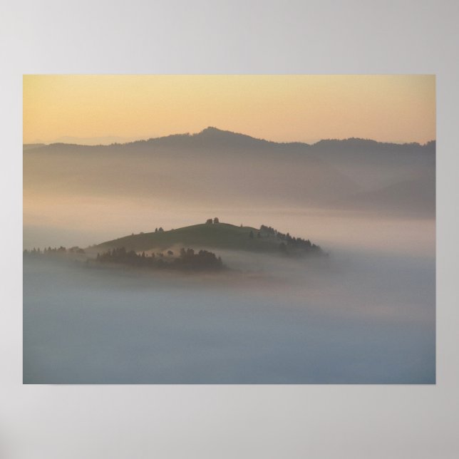 Pieniny sunrise poster (Front)