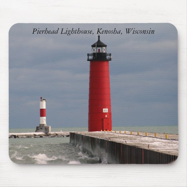 Pierhead Lighthouse, Kenosha, Wisconsin Mouse Pad (Front)
