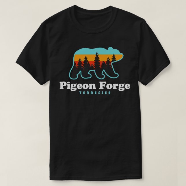 Pigeon Forge Tennessee Great Smoky Mountains Bear  T-Shirt (Design Front)