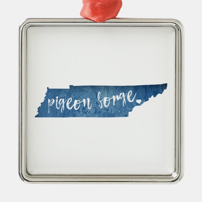Pigeon Forge Tennessee Wood Grain Metal Ornament (Front)
