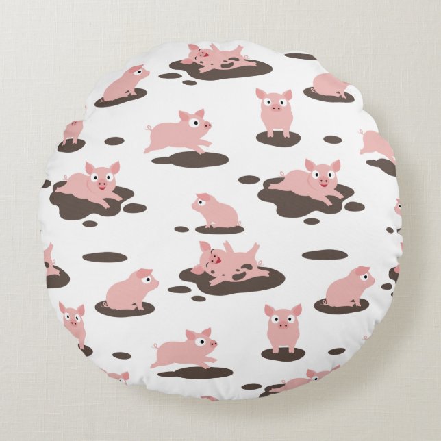 Piglets Round Pillow (Front)