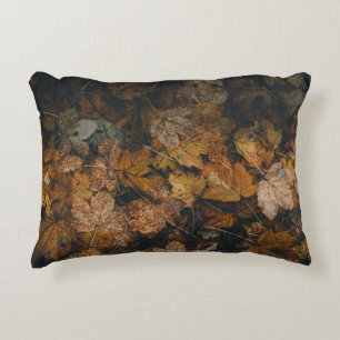 PILE OF BROWN MAPLE LEAVES DECORATIVE CUSHION