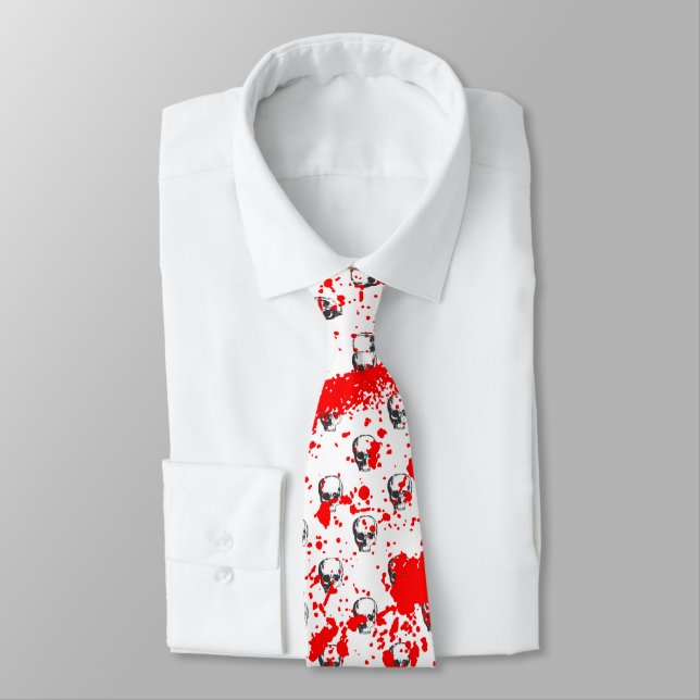 pile of solo skullz splatz tie (Tied)