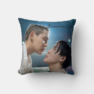 Pillow Between us