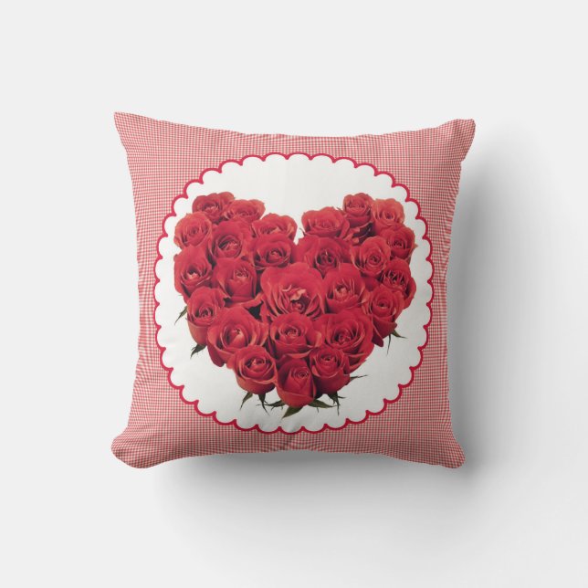 Pillow heart of red roses flower (Front)