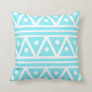 Pillow in Turquoise Aztec
