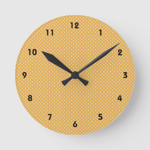 Pillow PP 14: 2 of 3 Round Clock