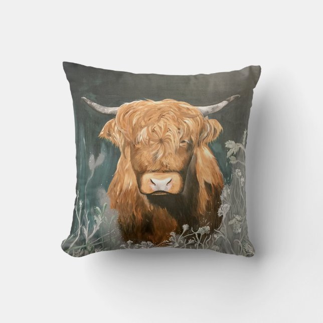 Pillow with highland cow art print (Front)