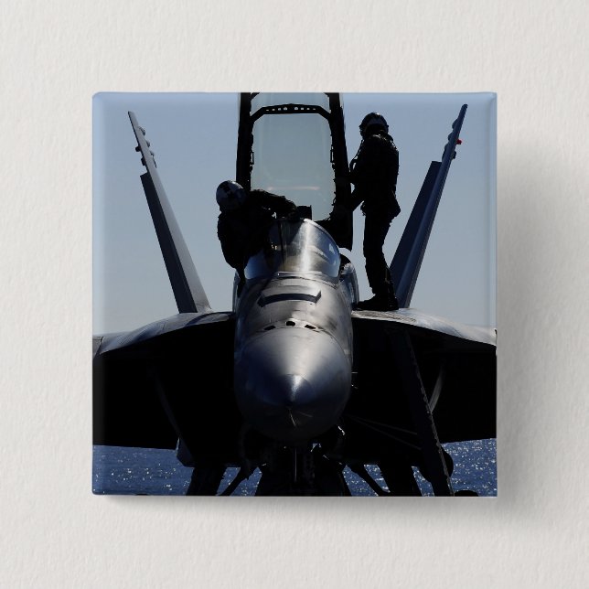 Pilots conducts a pre-flight inspection 15 cm square badge (Front)