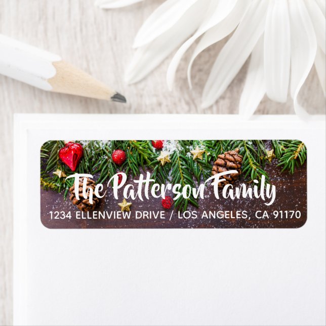 Pine Cones & Holly Return Address Labels (Insitu)