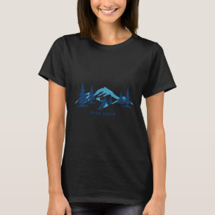 Pine Knob Michigan Ski Resort Skiing Skier  T-Shirt