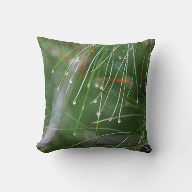 Pine Needles pillow (Front)