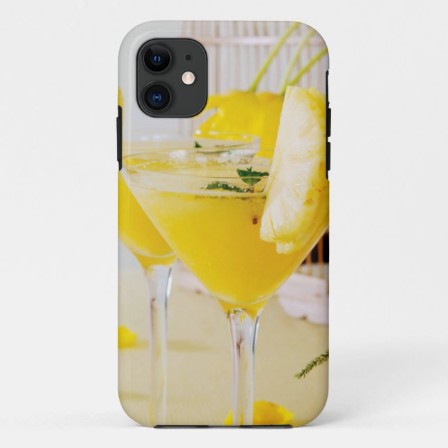 Pineapple and ginger Fresca cocktail Case-Mate iPhone Case (Back)