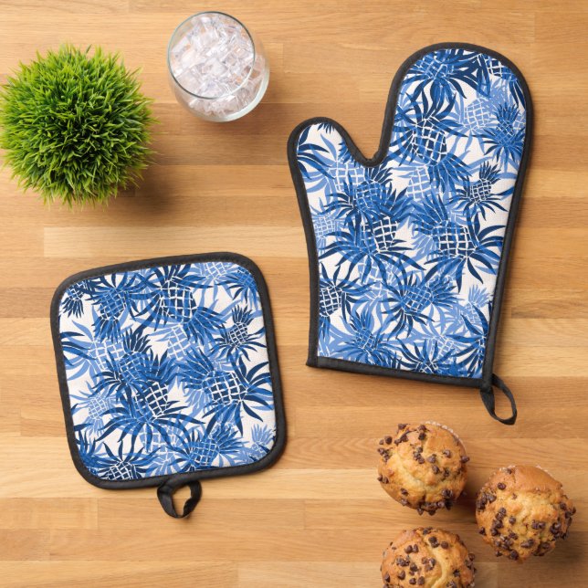 Pineapple Camo Hawaiian Tropical Blue Oven Mitt & Pot Holder Set (Top Down)
