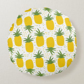 Pineapple Dots: Summer Fruit Design Round Cushion