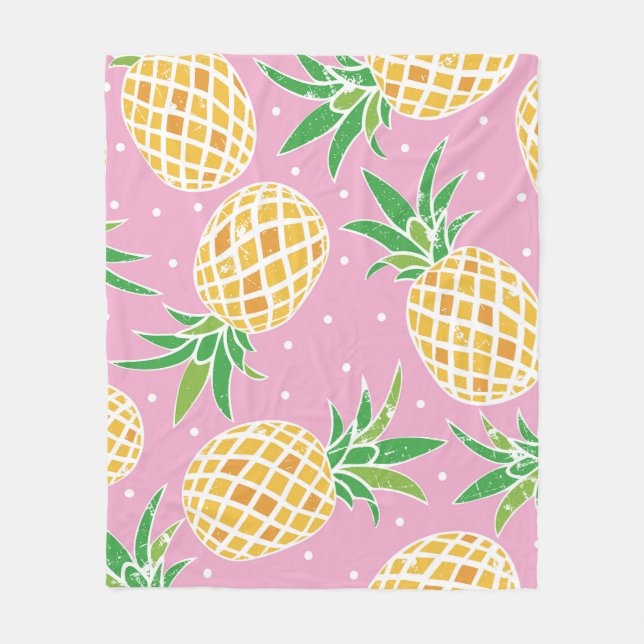 Pineapple Paradise: Tropical Pattern Fleece Blanket (Front)