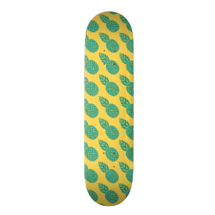 Pineapple Pattern Skateboard