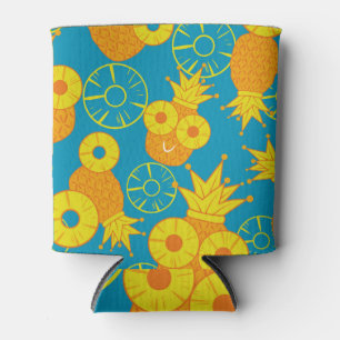 Pineapple Rings: Doodle Cartoon Vintage. Can Cooler