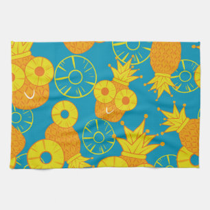 Pineapple Rings: Doodle Cartoon Vintage. Tea Towel