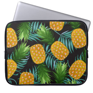 Pineapple seamless pattern with palm leaves on bla laptop sleeve