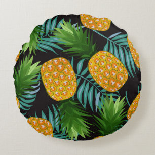Pineapple seamless pattern with palm leaves on bla round cushion