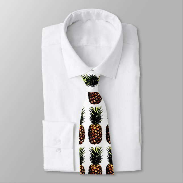 Pineapple Tie (Tied)