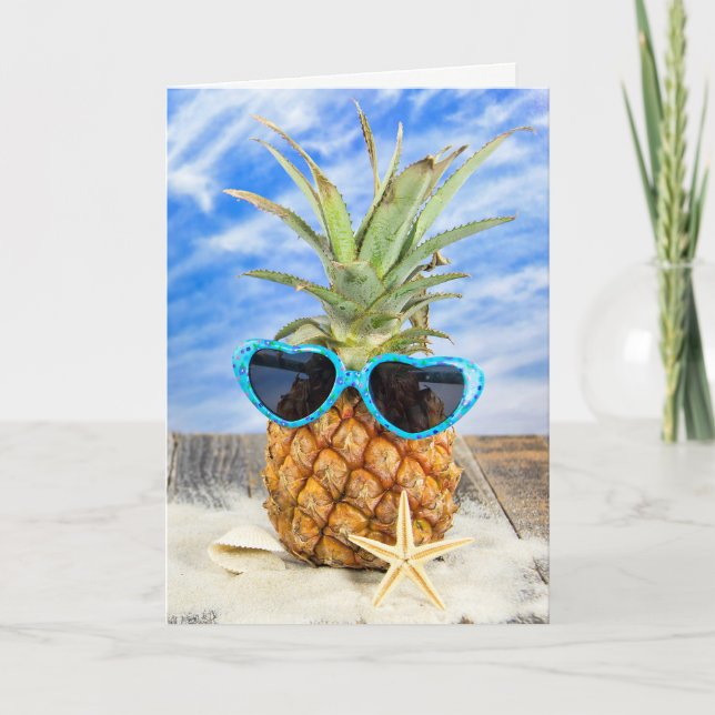 pineapple wearing heart sunglasses card (Front)