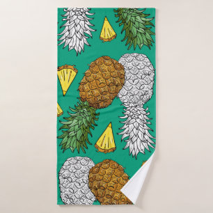 Pineapple with leaves, little chunks. Seamless pat Bath Towel