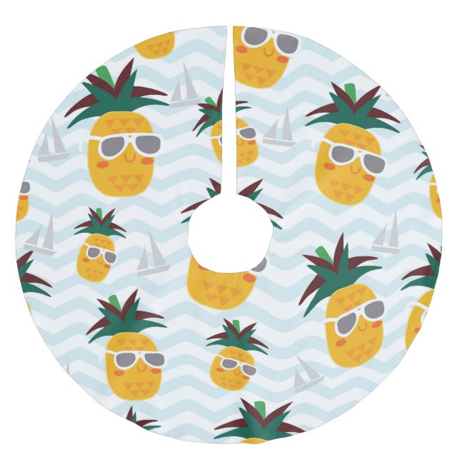 Pineapples, boat: cute ocean pattern. brushed polyester tree skirt (Front)