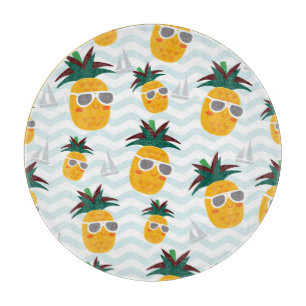 Pineapples, boat: cute ocean pattern. cutting board