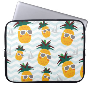 Pineapples, boat: cute ocean pattern. laptop sleeve